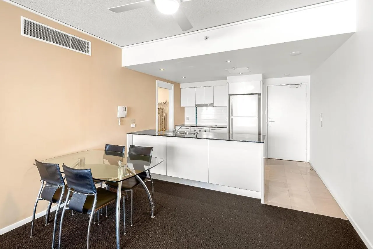 Apartment Sierra Grand Broadbeach - Q Stay Gold Coast
